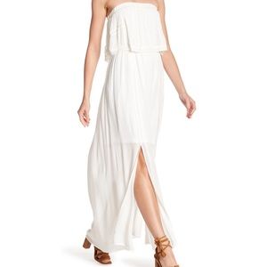 NWT! Doe & Rae Strapless Crochet Maxi Dress
